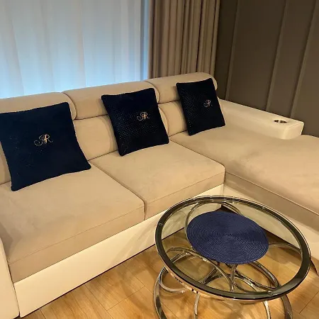 Apartament Rosa De Lux