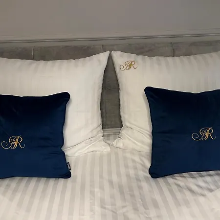 Apartament Rosa De Lux *