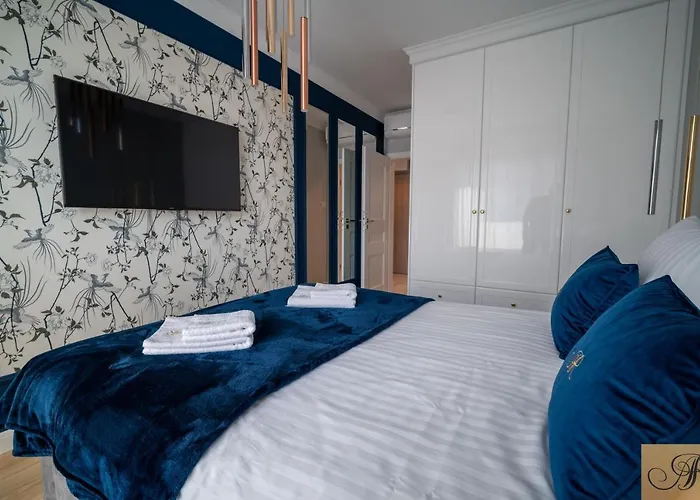 Apartament Rosa De Lux Hotel *